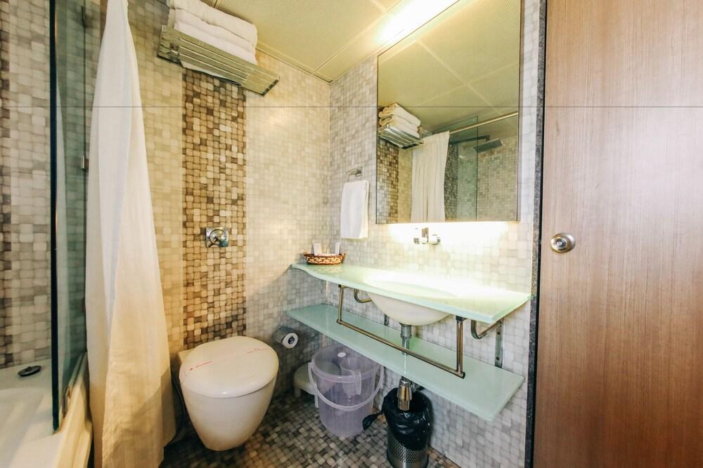 Hostel Mumbai By Maharana Inn Kültér fotó