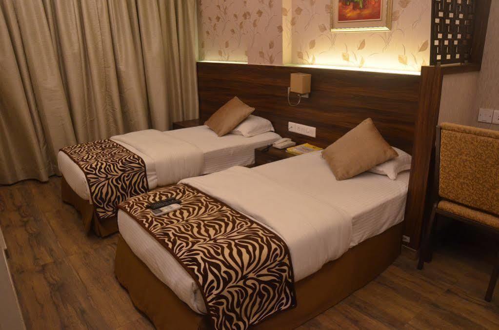 Hostel Mumbai By Maharana Inn Kültér fotó