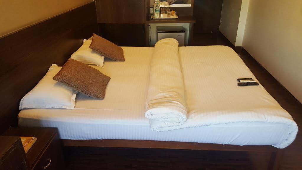Hostel Mumbai By Maharana Inn Kültér fotó
